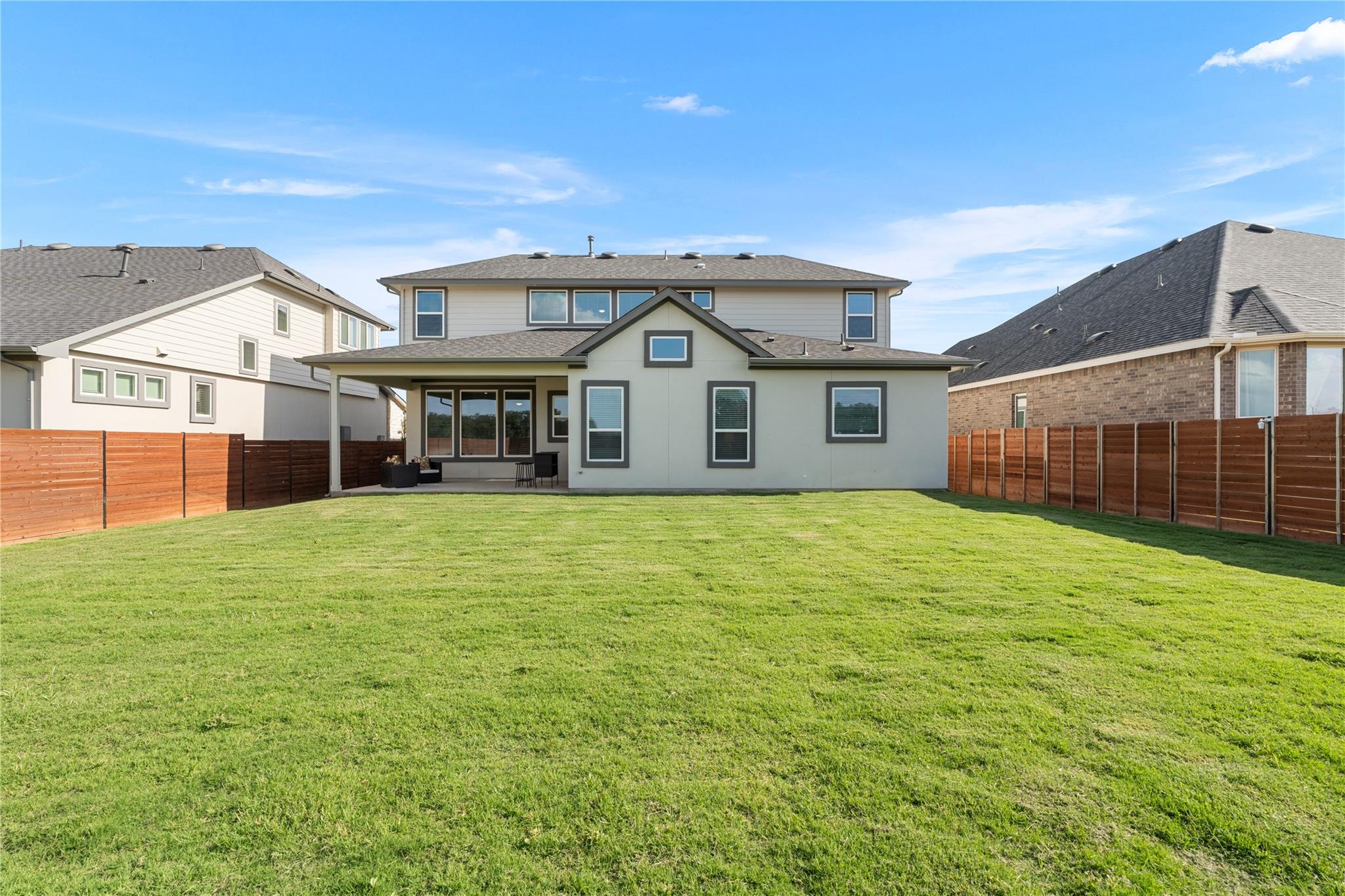 2116 Tobiano Trce Property Photo 39