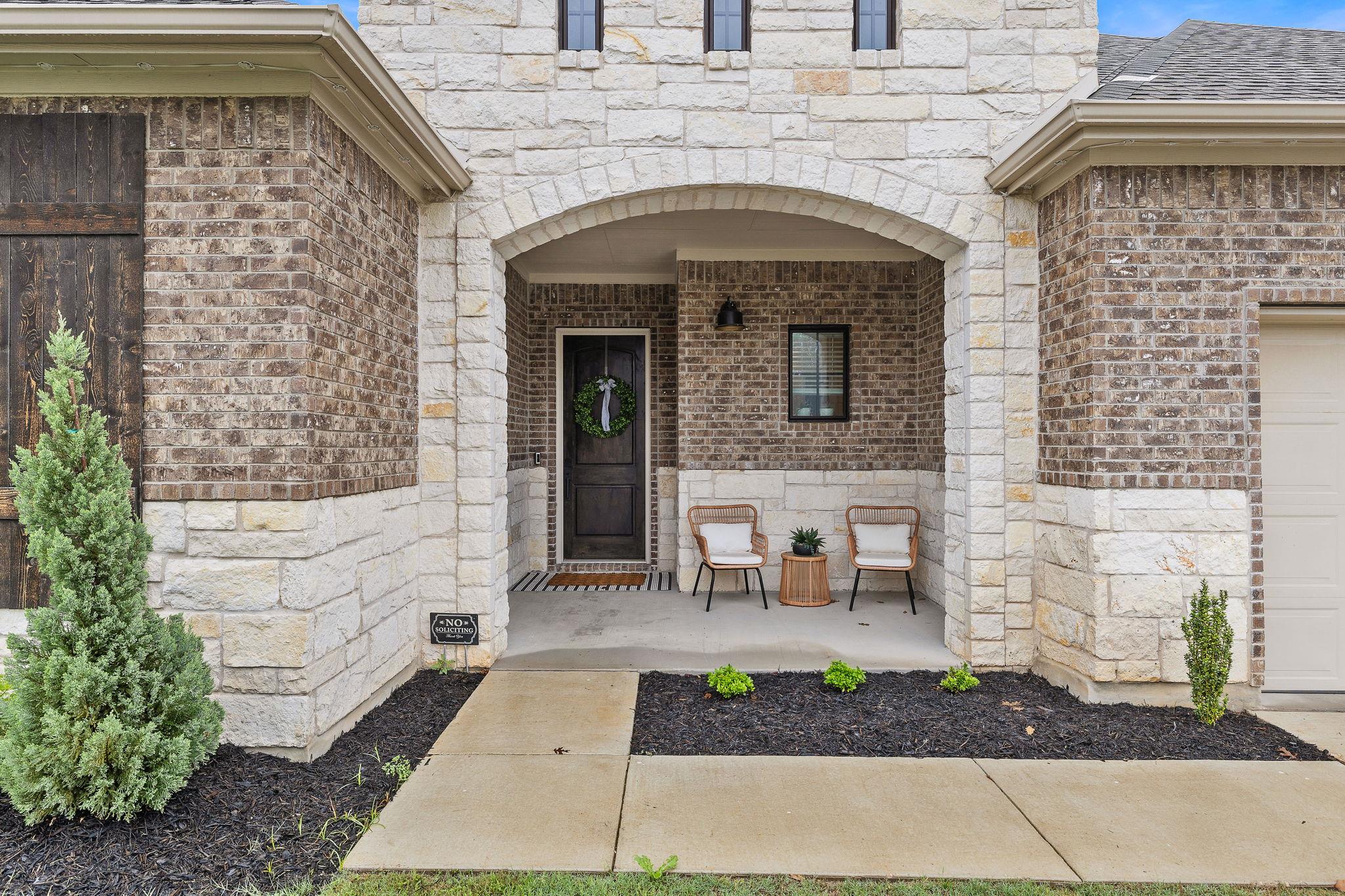 181 Constitution Way Property Photo 3