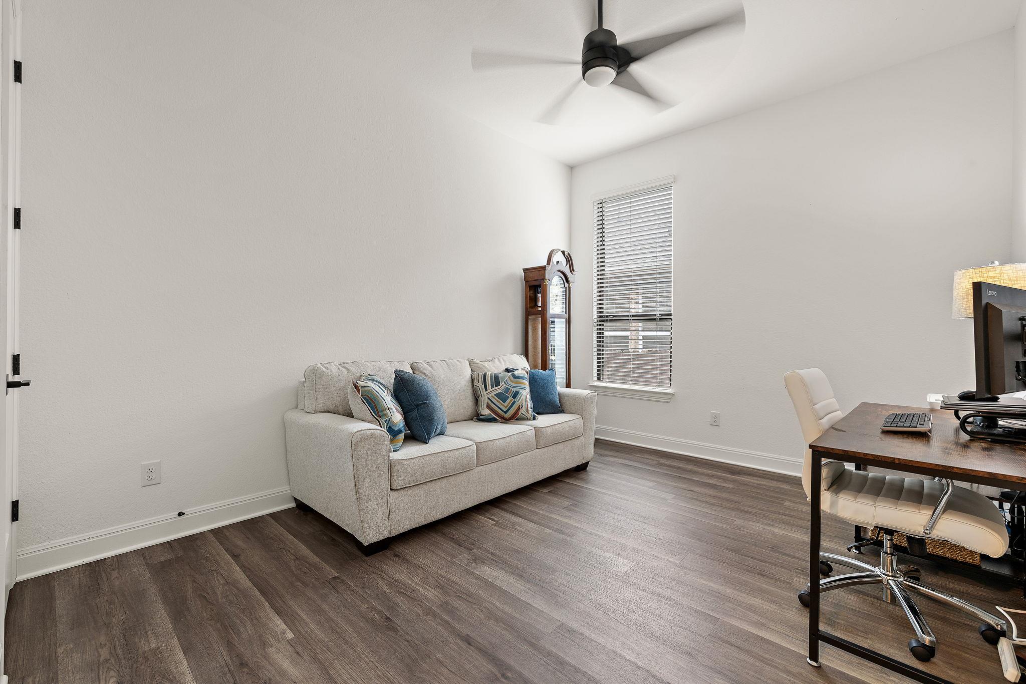 181 Constitution Way Property Photo 27