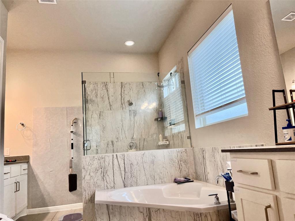 1713 Reprise Cv Property Photo 9