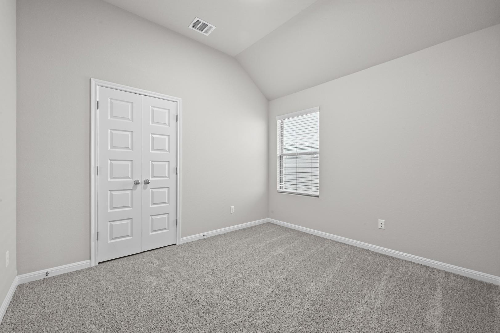 332 Bendecido Loop Property Photo 21