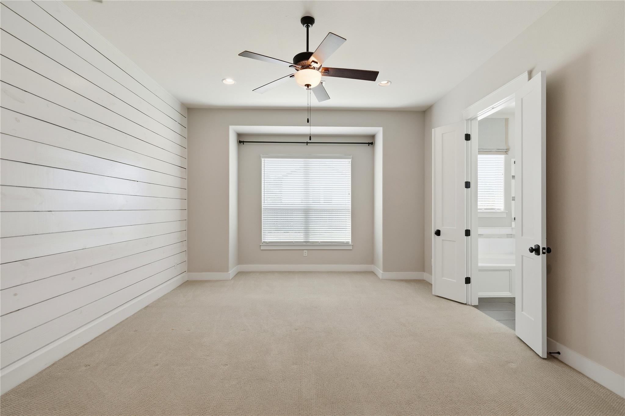 70 Santa Maria St Property Photo 26