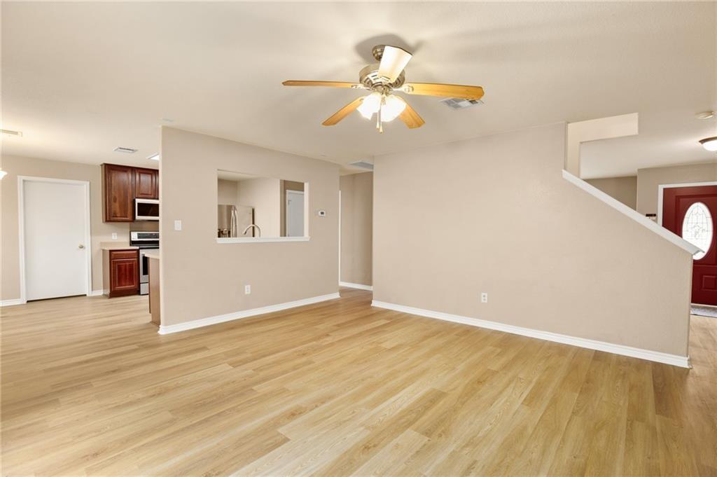 2204 Cottontail Dr Property Photo 10