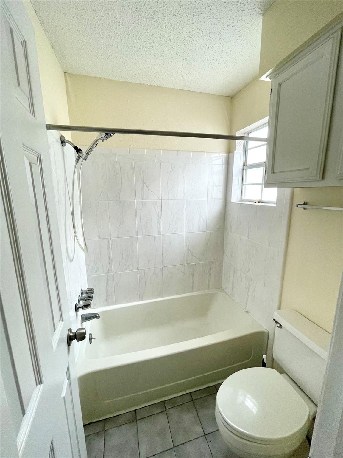 3111 Tom Green St #302 Property Photo 7