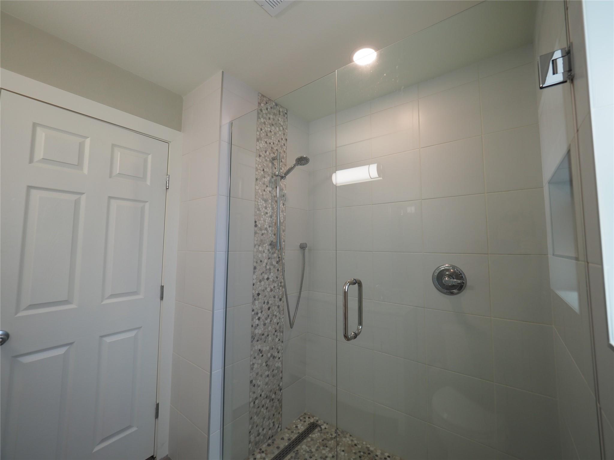 4711 Bull Creek Rd #a Property Photo 8