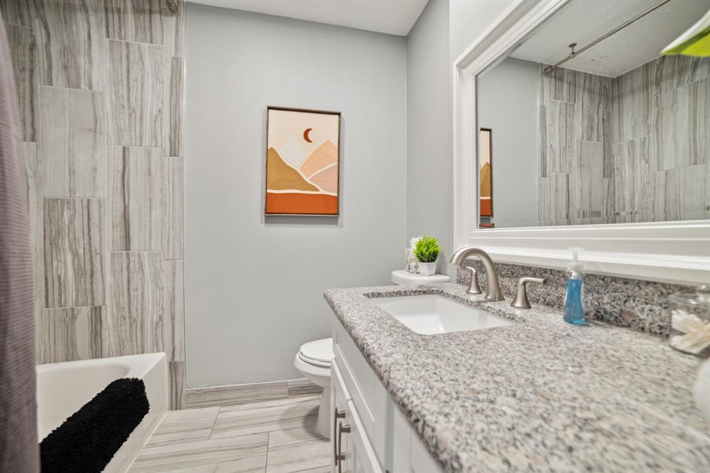 13213 Bourbon St Property Photo 15