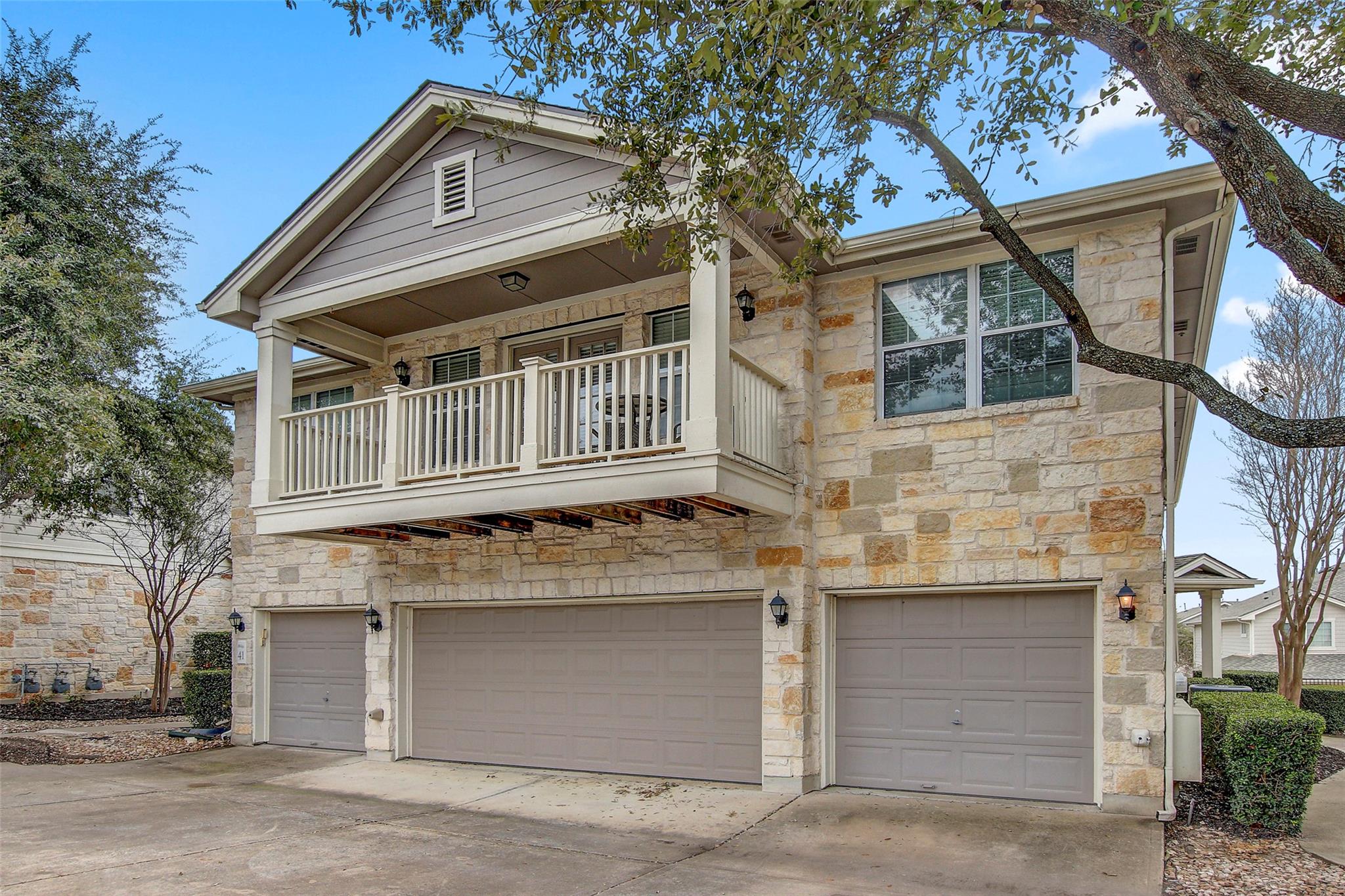 1900 Scofield Ridge Pkwy 4102 Property Photo