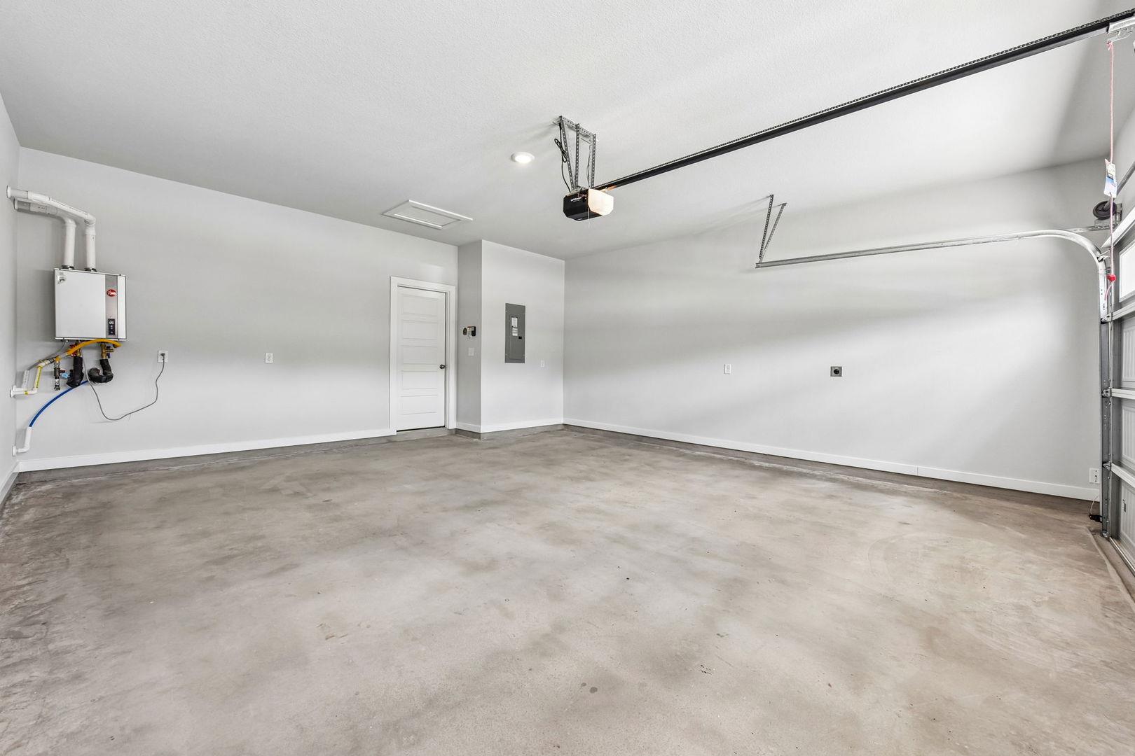 11916 Ellena Cv Property Photo 32