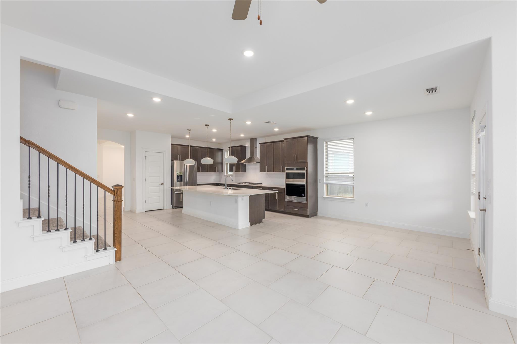 10408 Spanish Jennet Way Property Photo 16