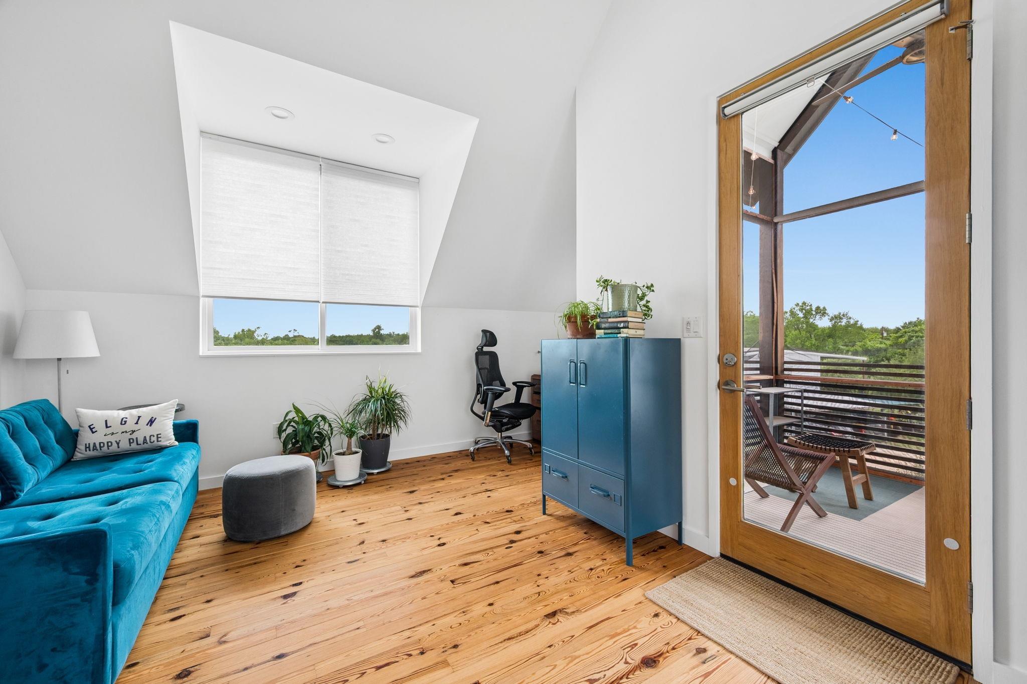 534 Old Mcdade Rd Property Photo 27