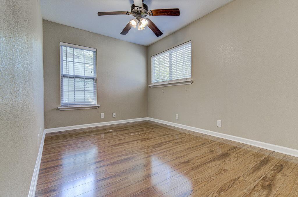 1410 Kamar Dr Property Photo 11