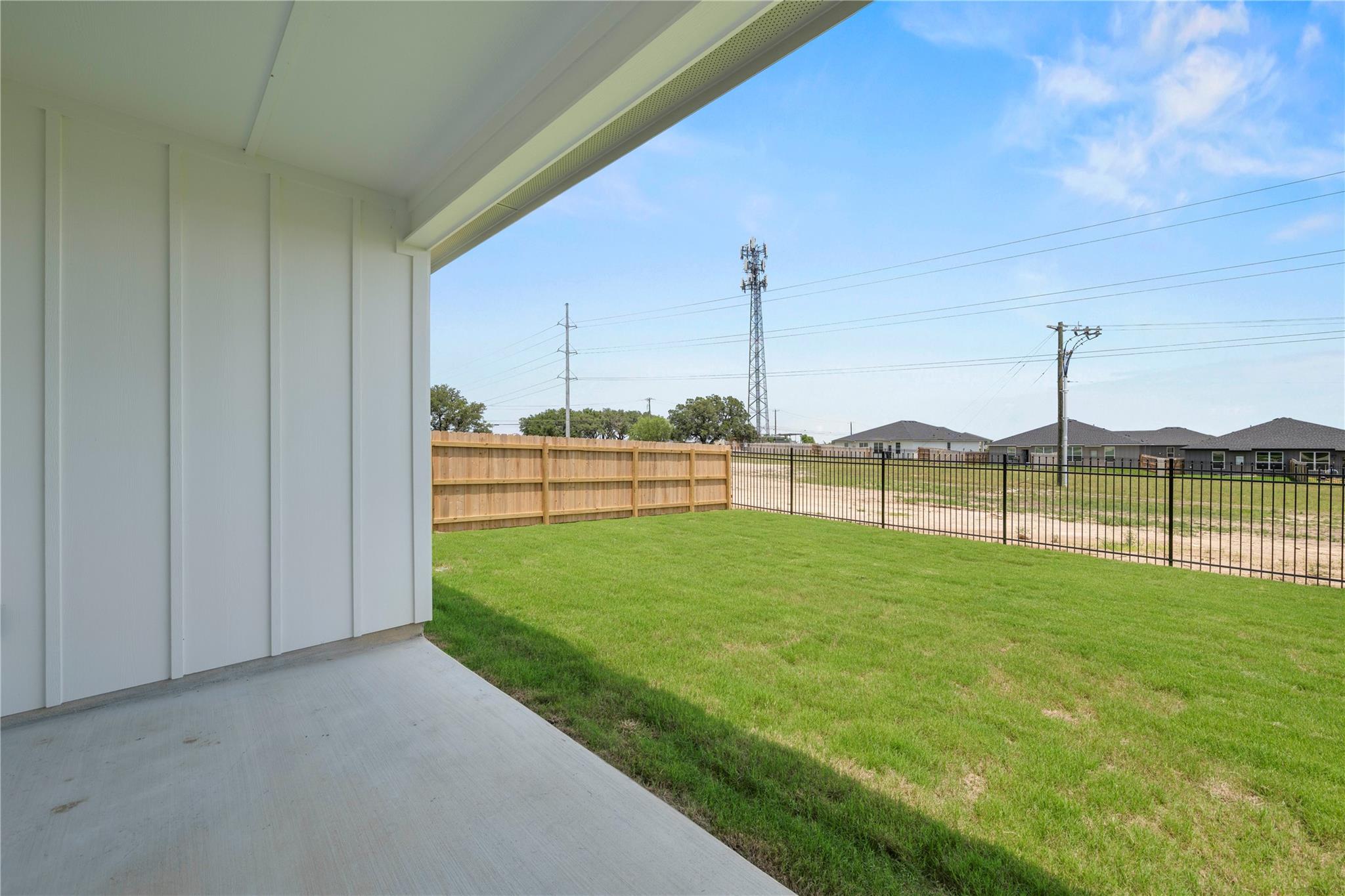 564 Gus Loop Property Photo 27