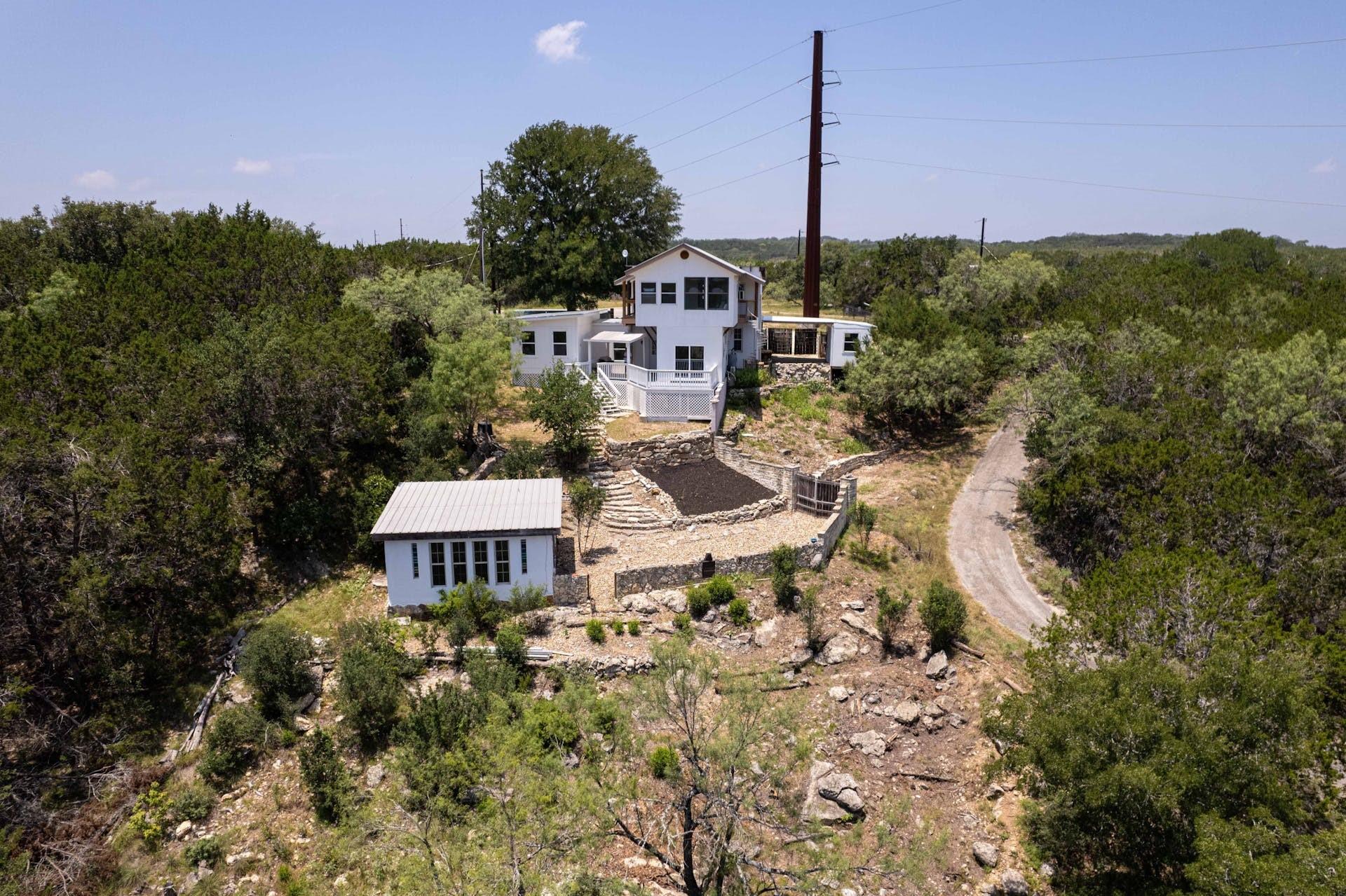 1780 Live Oak Canyon Rd Property Photo 2