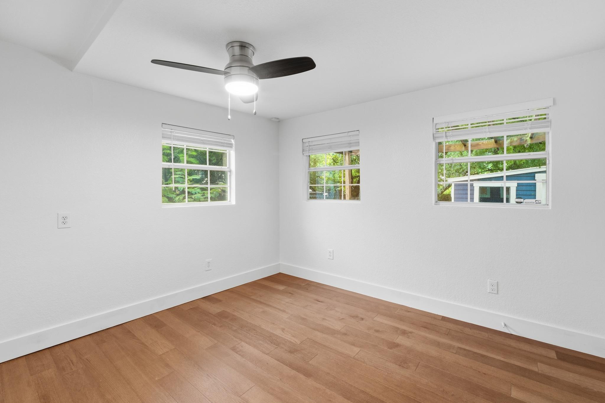 1137 Nickols Ave Property Photo 14