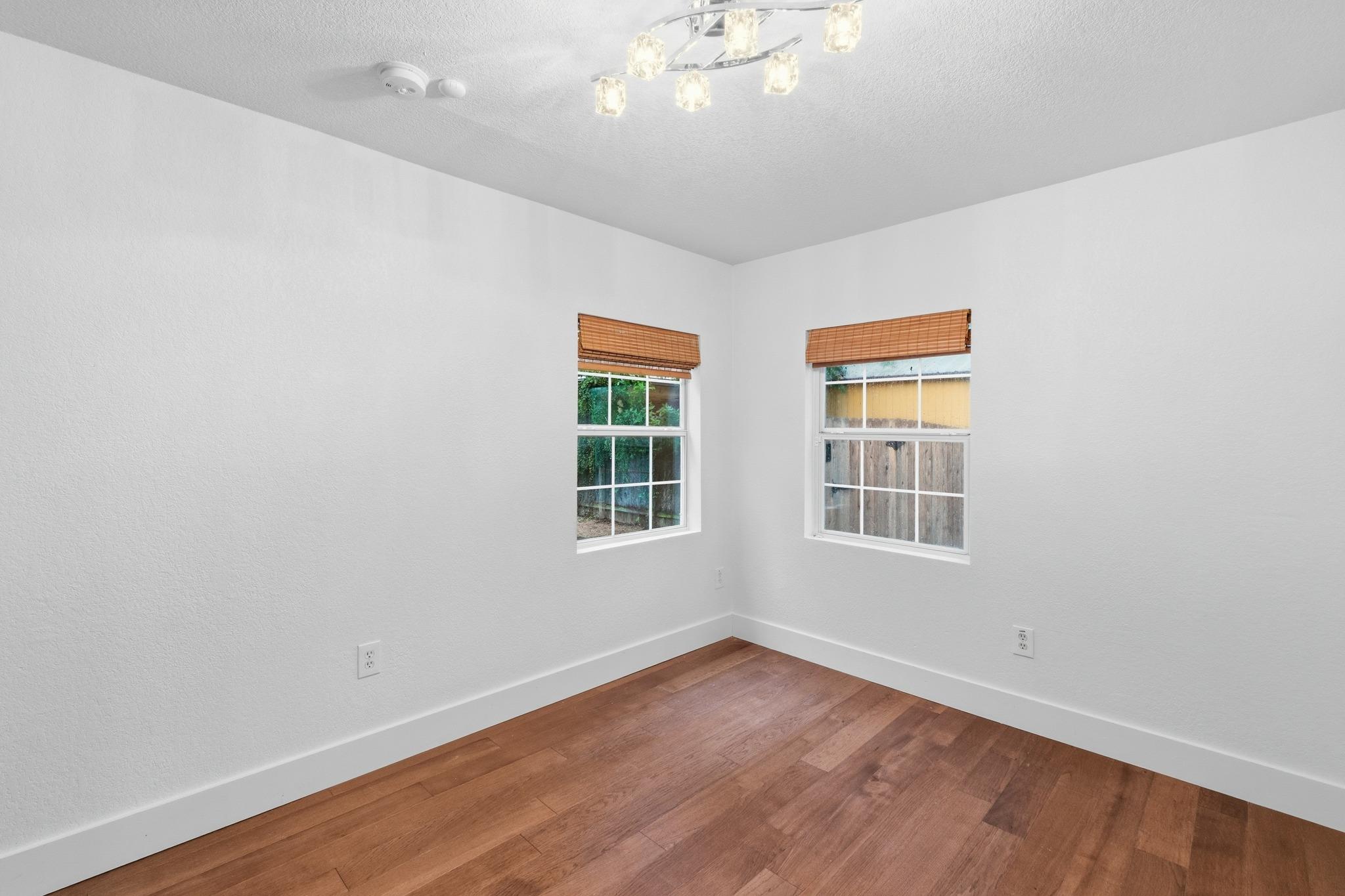 1137 Nickols Ave Property Photo 17