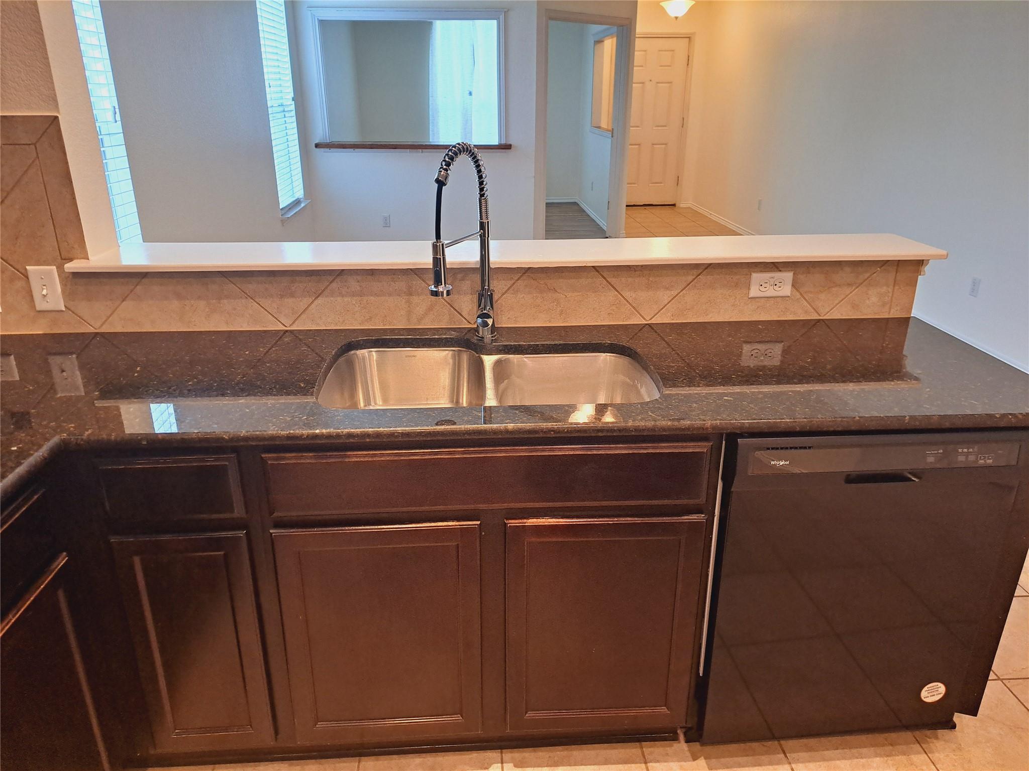 541 Moonwalker Trl Property Photo 15