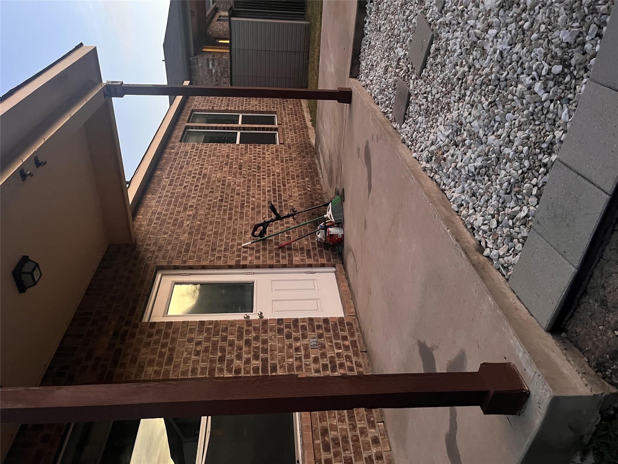 541 Moonwalker Trl Property Photo 25