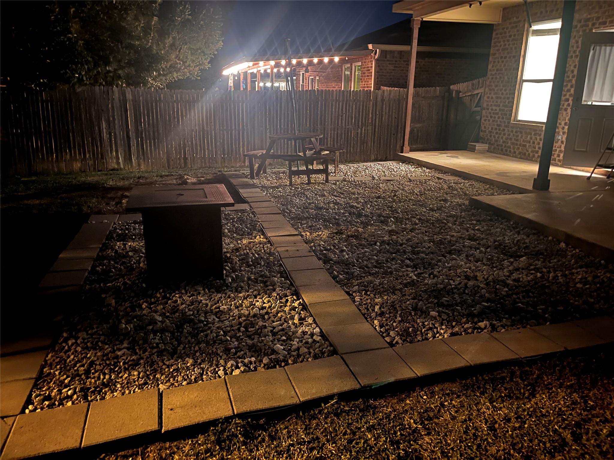 541 Moonwalker Trl Property Photo 29