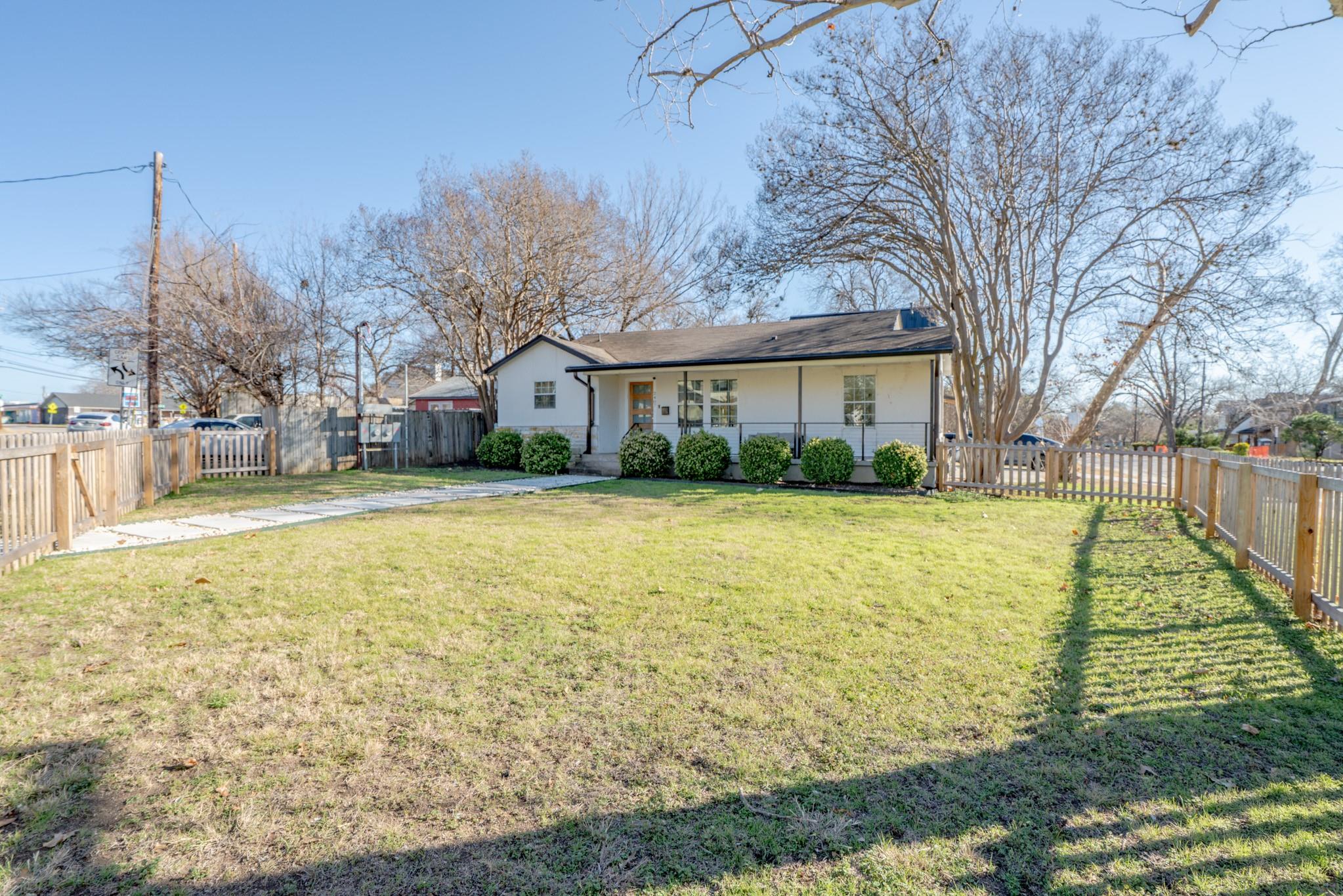 2407 Hancock Dr Property Photo 14