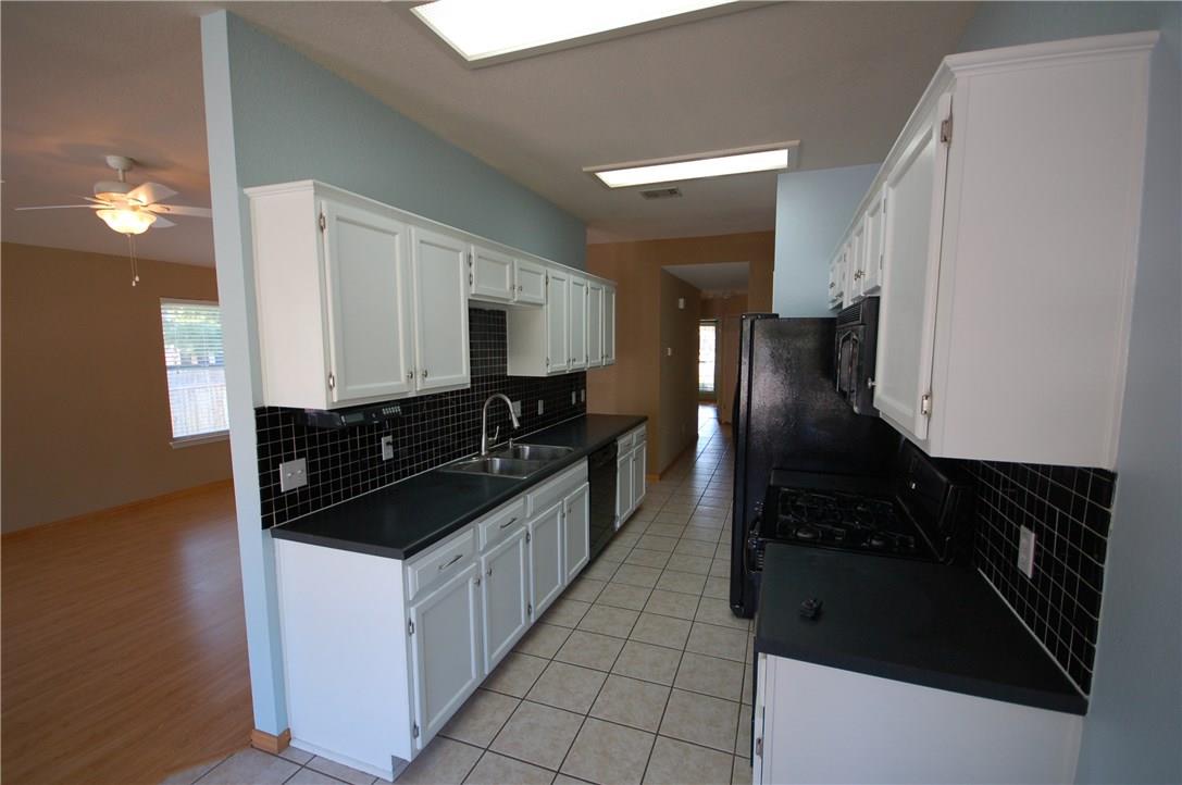 1202 Pathfinder Way Property Photo 3