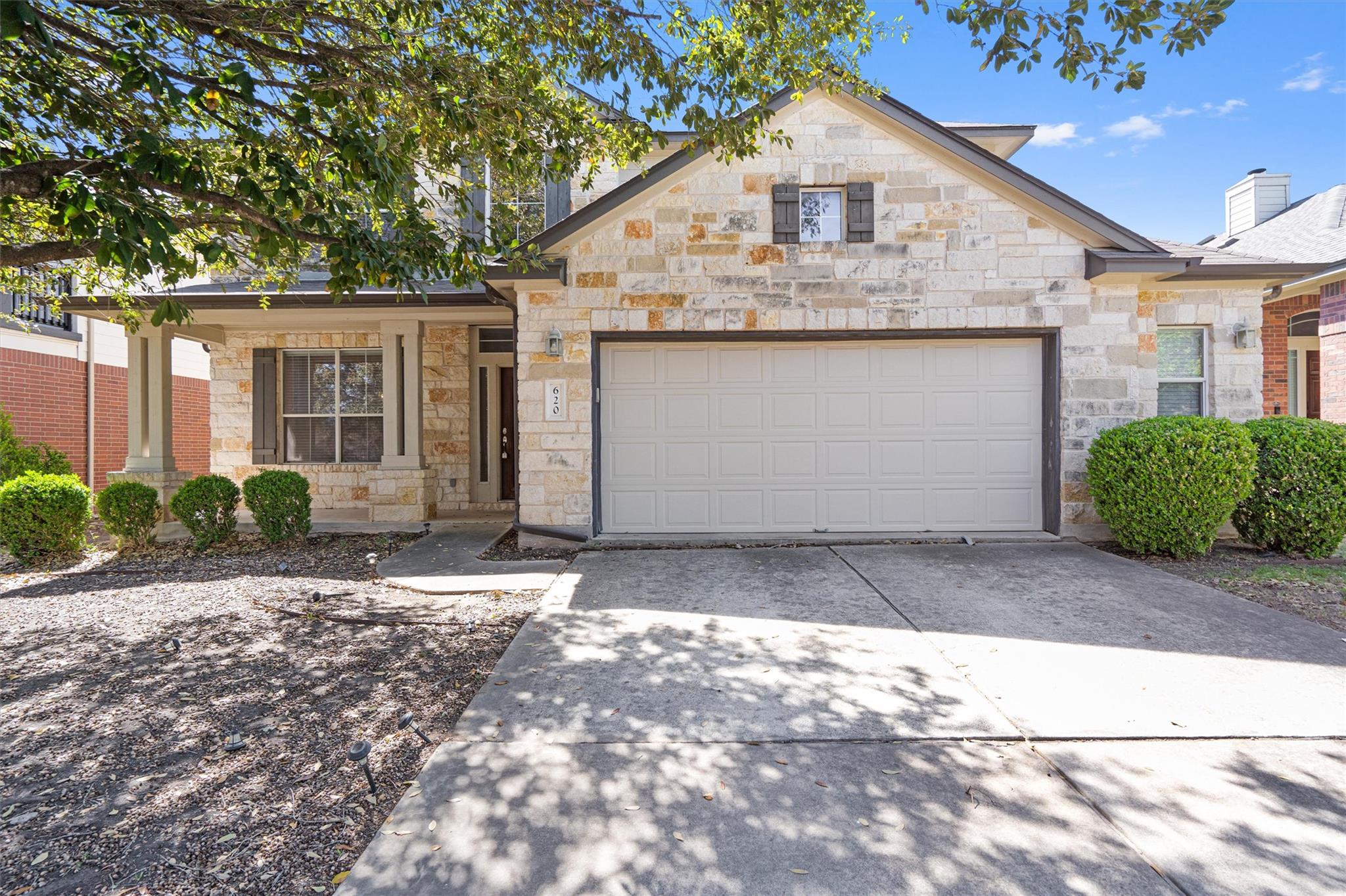 620 Middle Creek Dr Property Photo