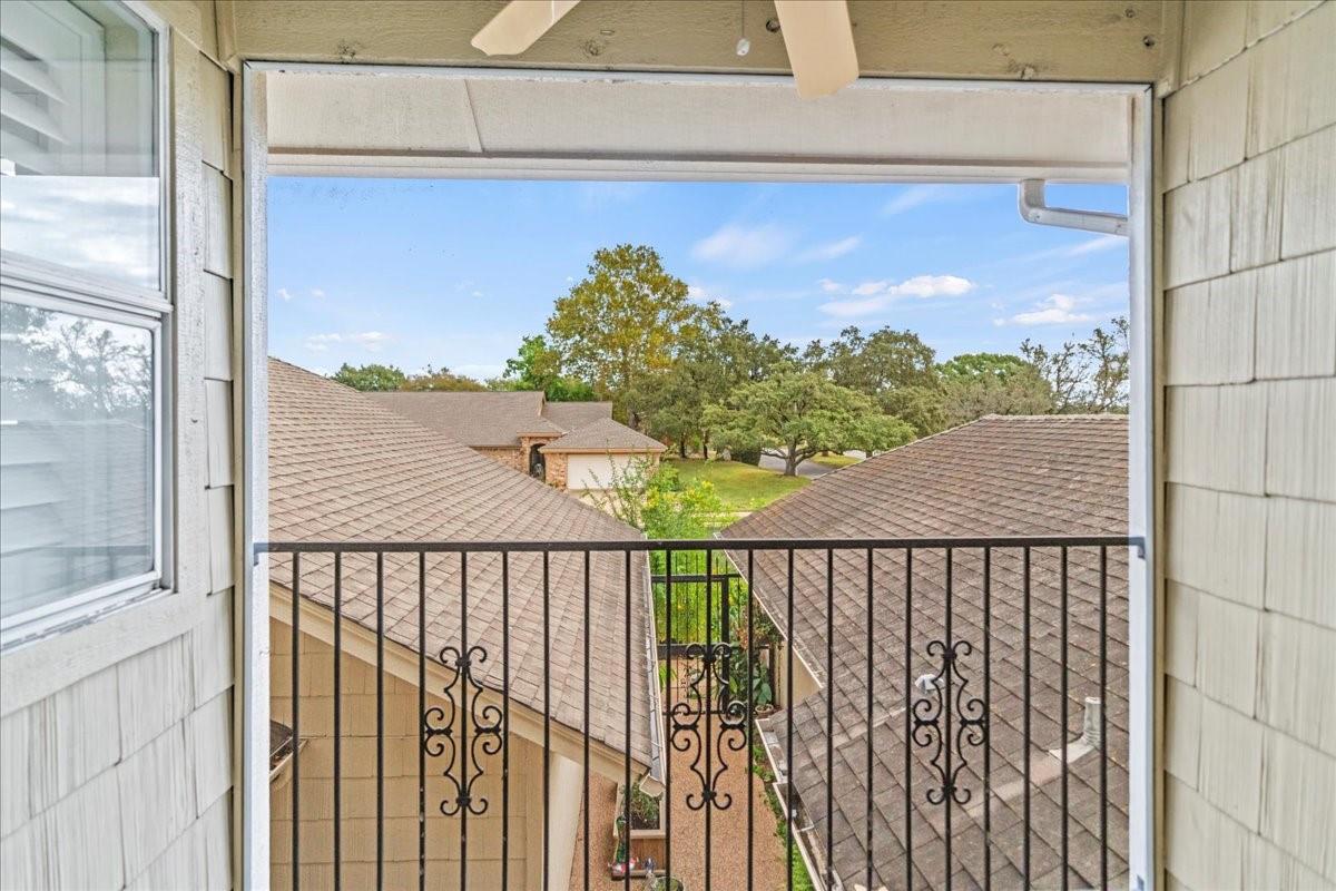 10920 Crown Colony Drive C Property Photo 17