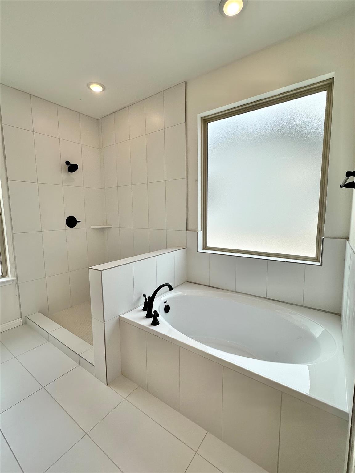 125 Tenny Ln Property Photo 16