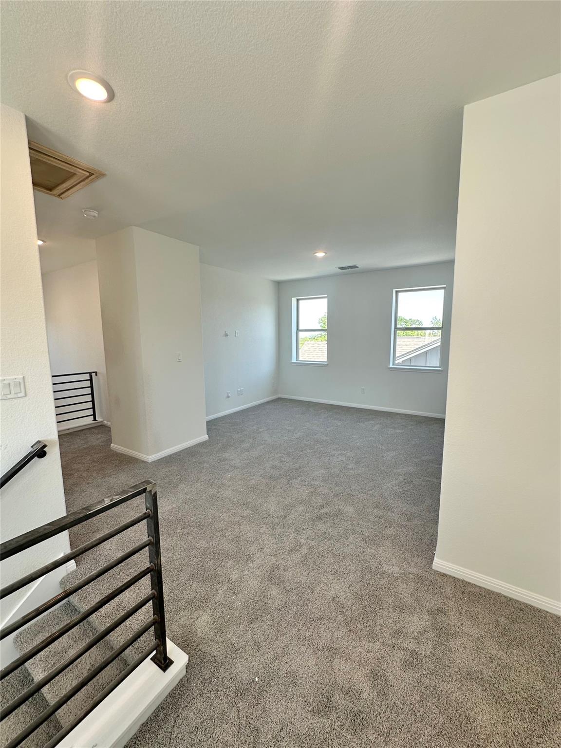 125 Tenny Ln Property Photo 19