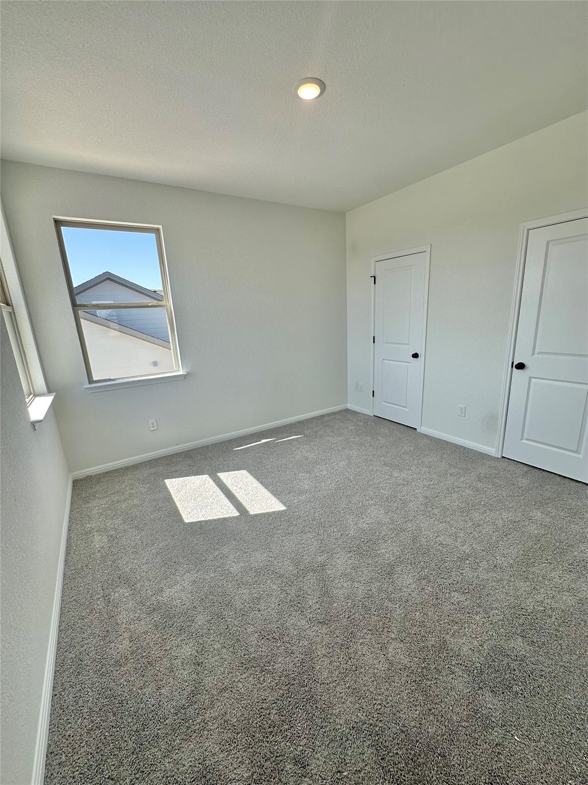 125 Tenny Ln Property Photo 21