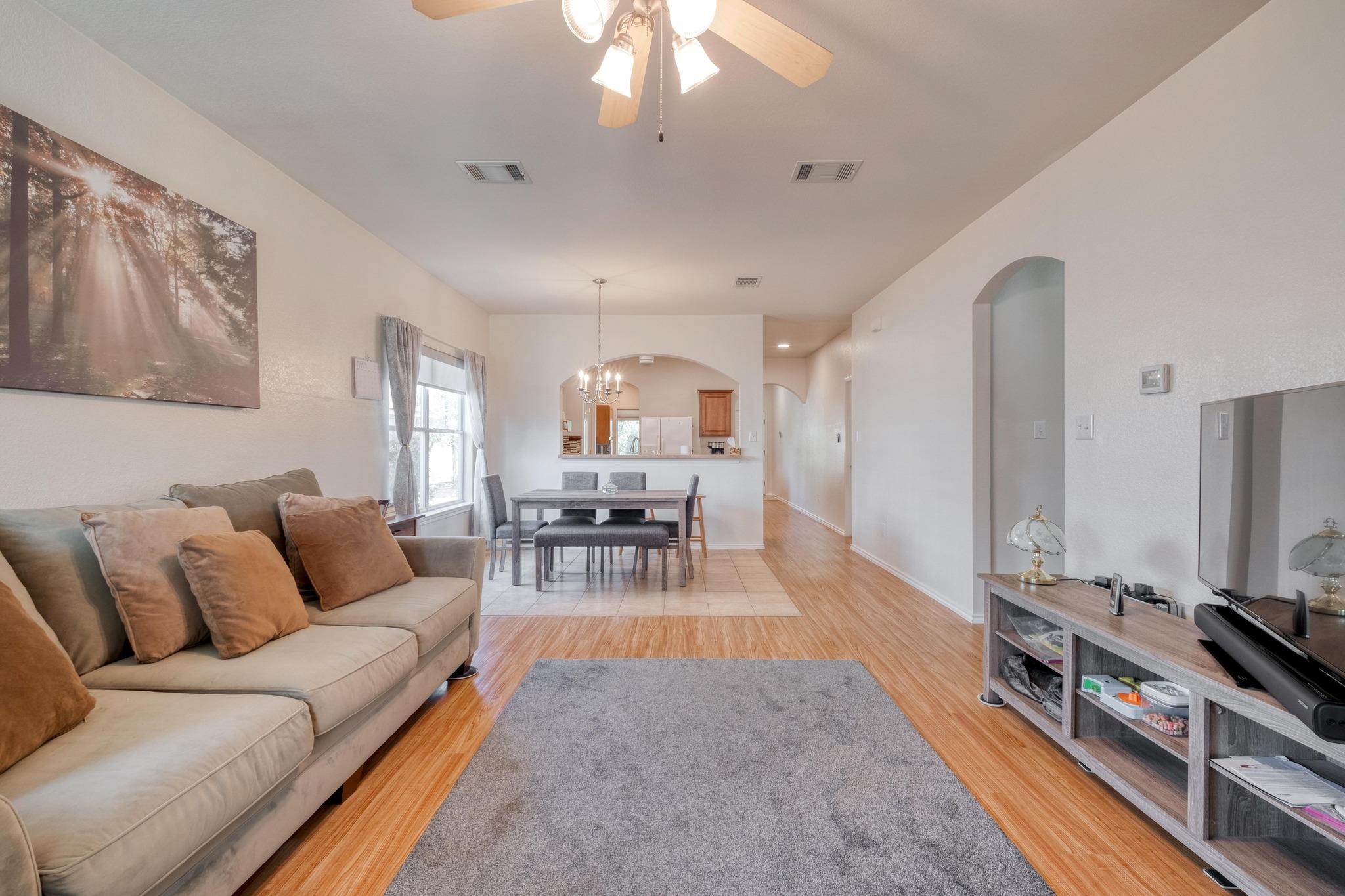 11307 Brownsboro Ct Property Photo