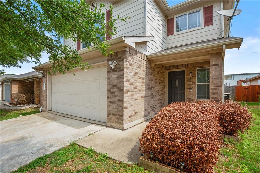 5528 Colinton Ave Property Photo