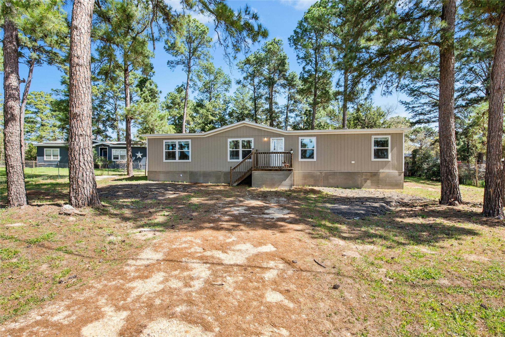 151 Short St Property Photo