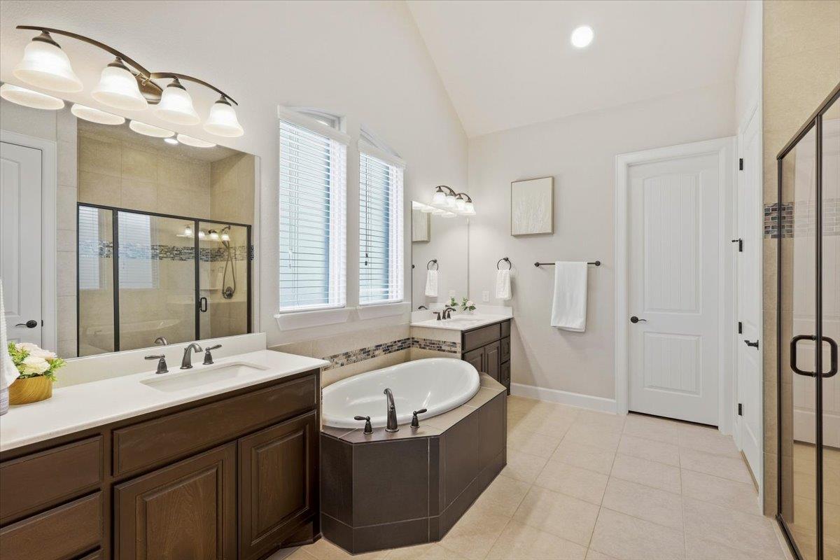 1004 Hezekiah Ln Property Photo 21