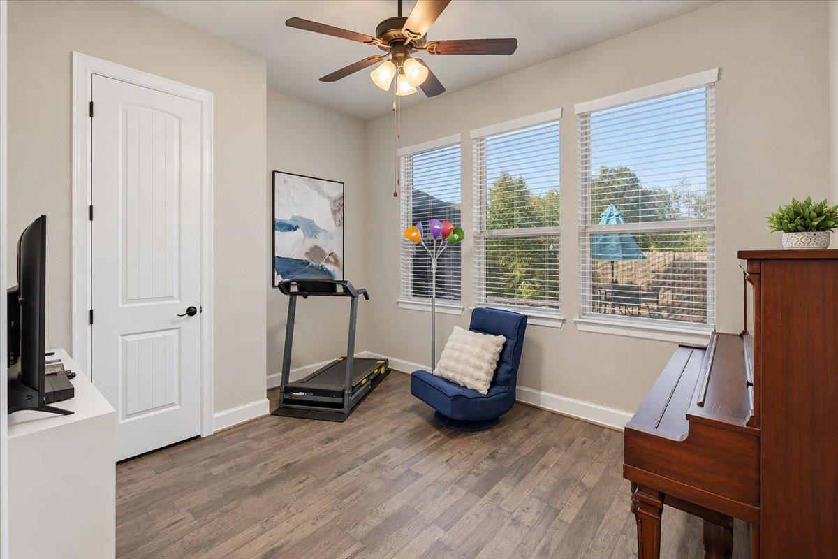 1004 Hezekiah Ln Property Photo 26