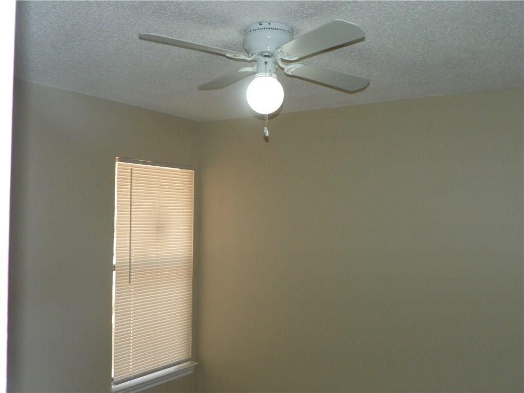 412 Cypress Ln #412 Property Photo 9