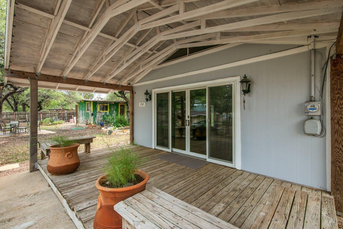 1705 Blue Cat Ln Property Photo 1