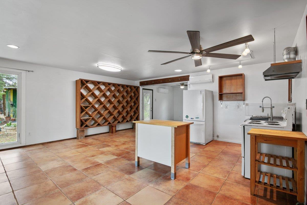 1705 Blue Cat Ln Property Photo 17