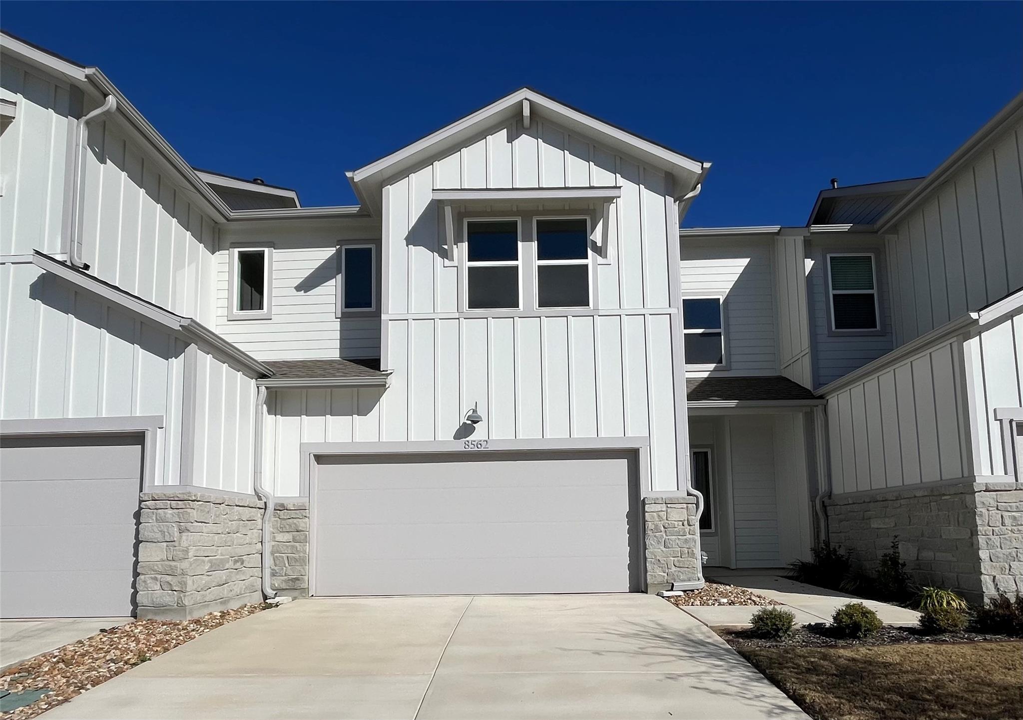 8562 Sommery LN Property Photo 1