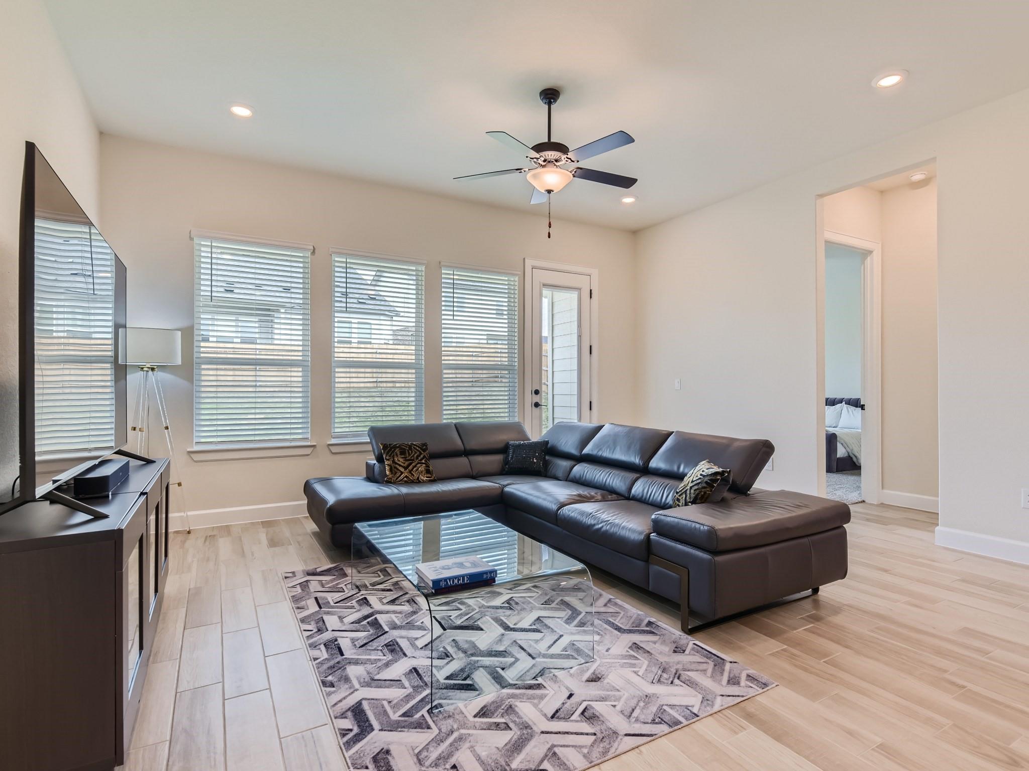 4503 Cool Gray Cv Property Photo 8