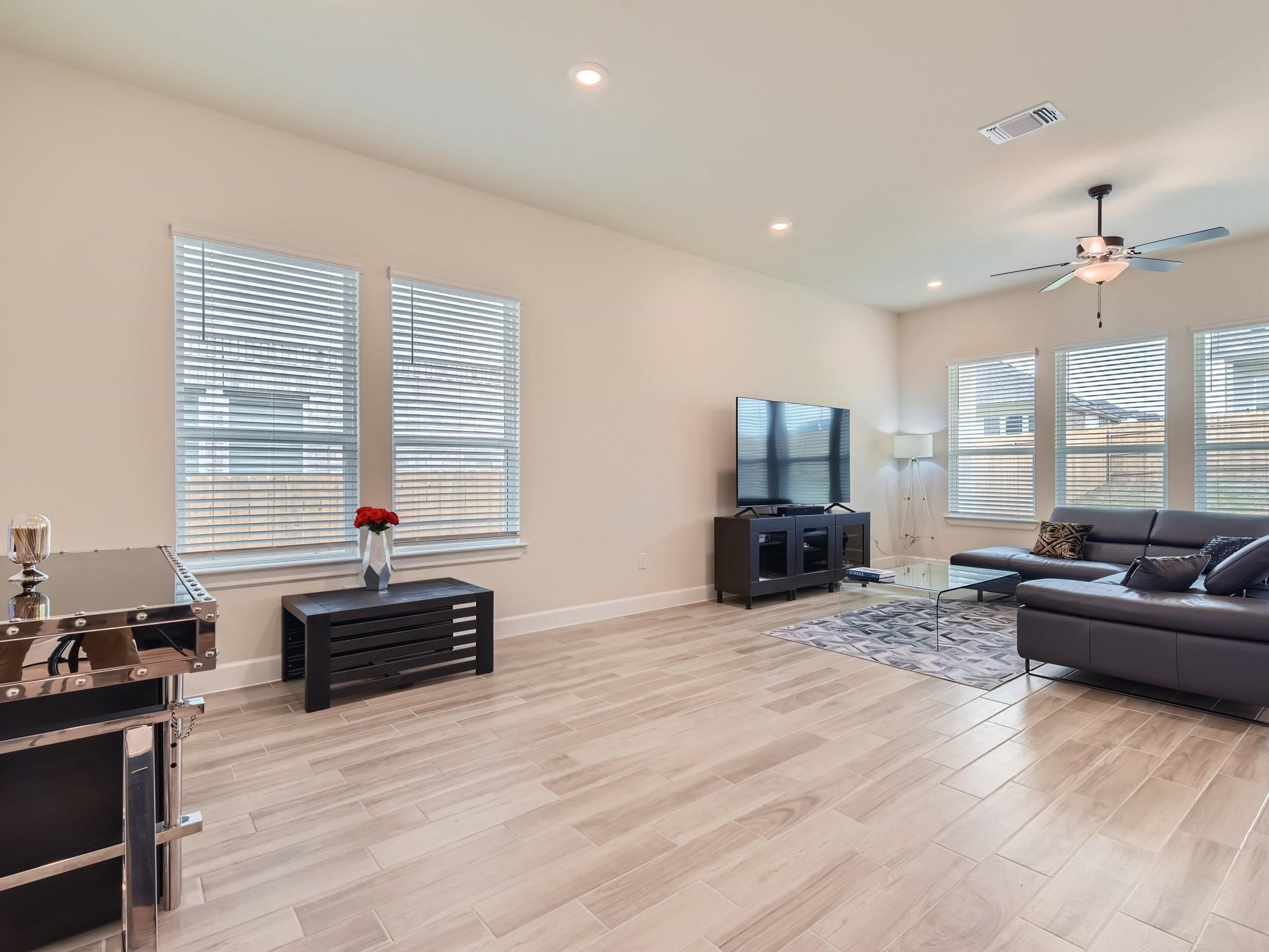 4503 Cool Gray Cv Property Photo 10