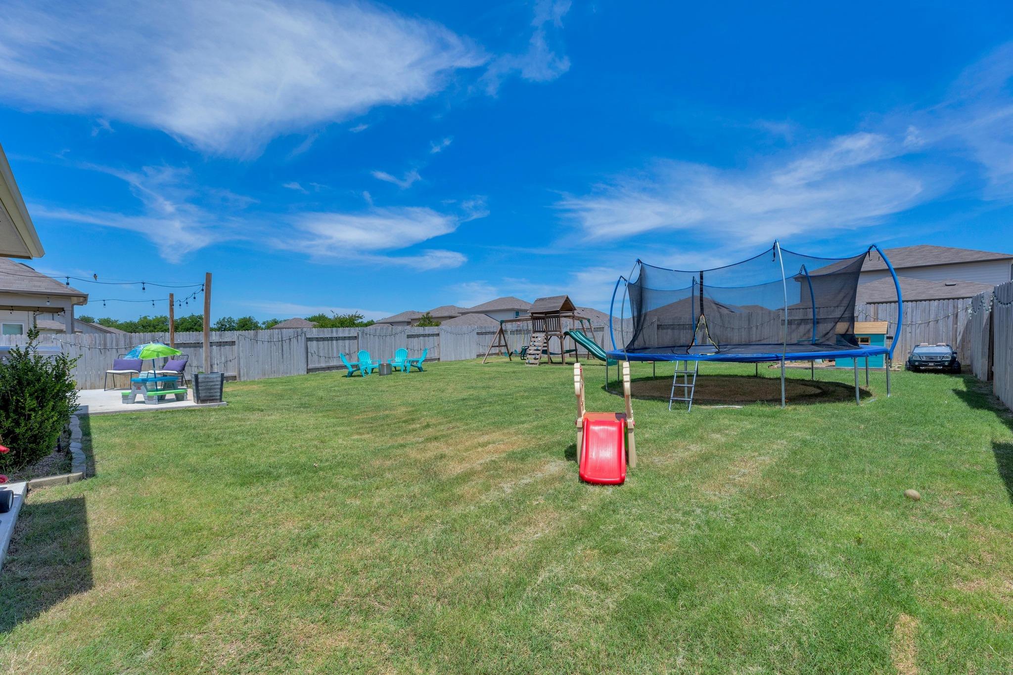 200 Waterway Ave Property Photo 15