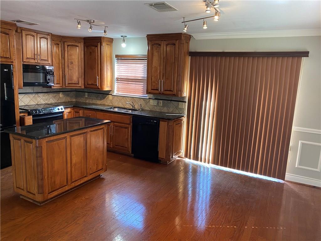 14711 Little Fox Trl Property Photo 5