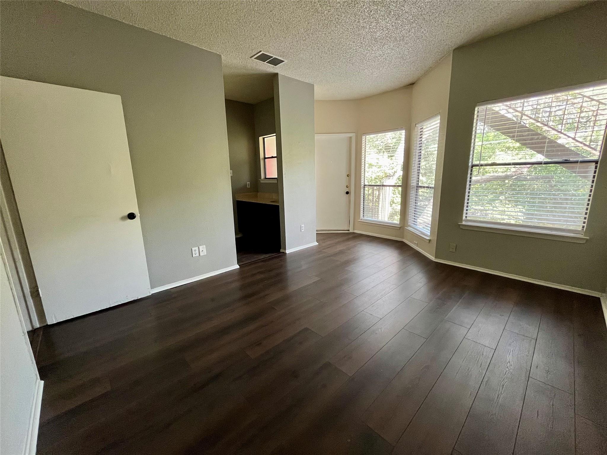 5309 Indio Dr #a Property Photo 15