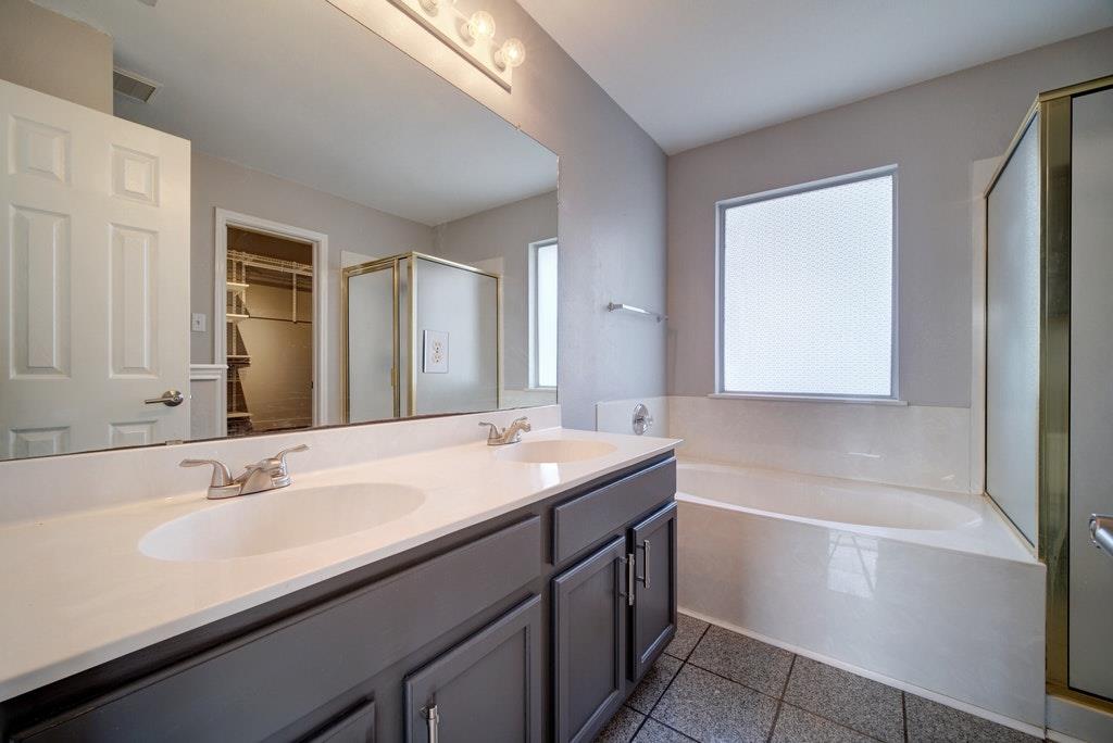 15004 Sassafras Trl Property Photo 17