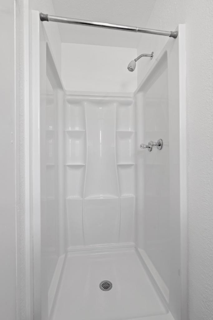 1211 Delano St Property Photo 21