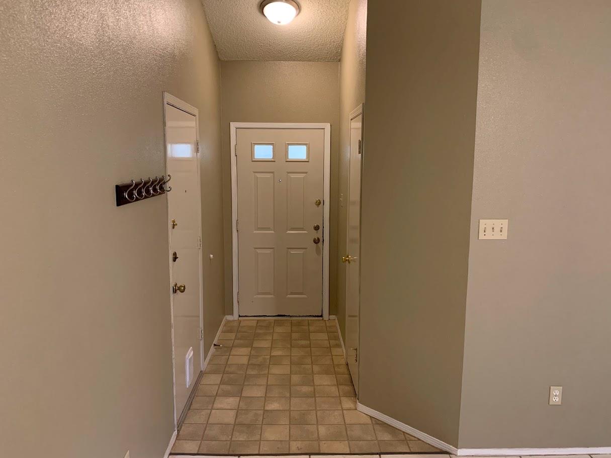 4419 Silverstone Dr Property Photo 3