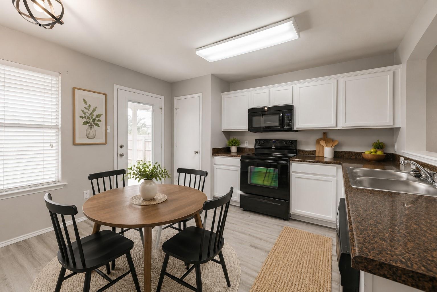 105 Pullman Place Blvd Property Photo 8