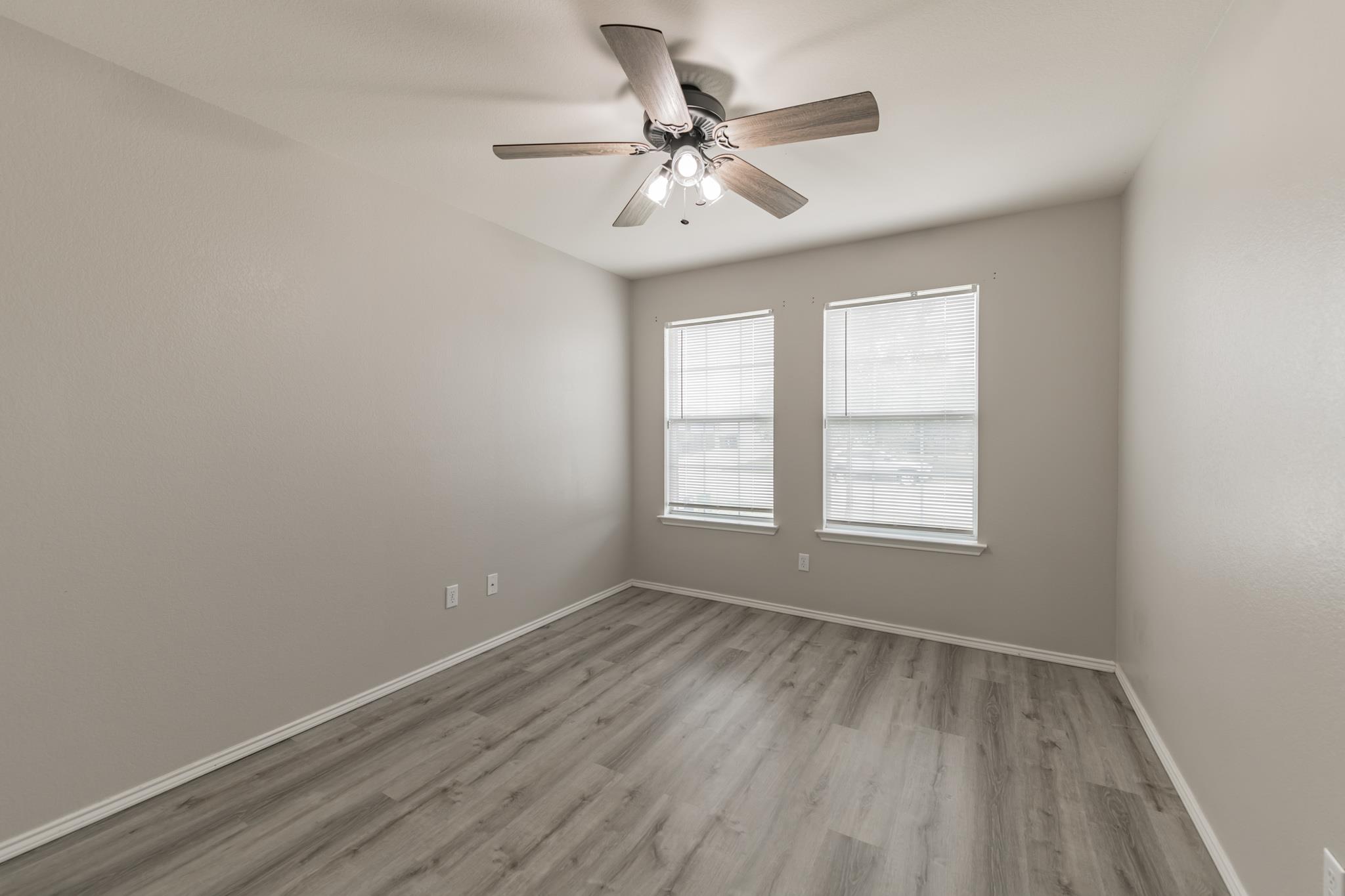 105 Pullman Place Blvd Property Photo 23