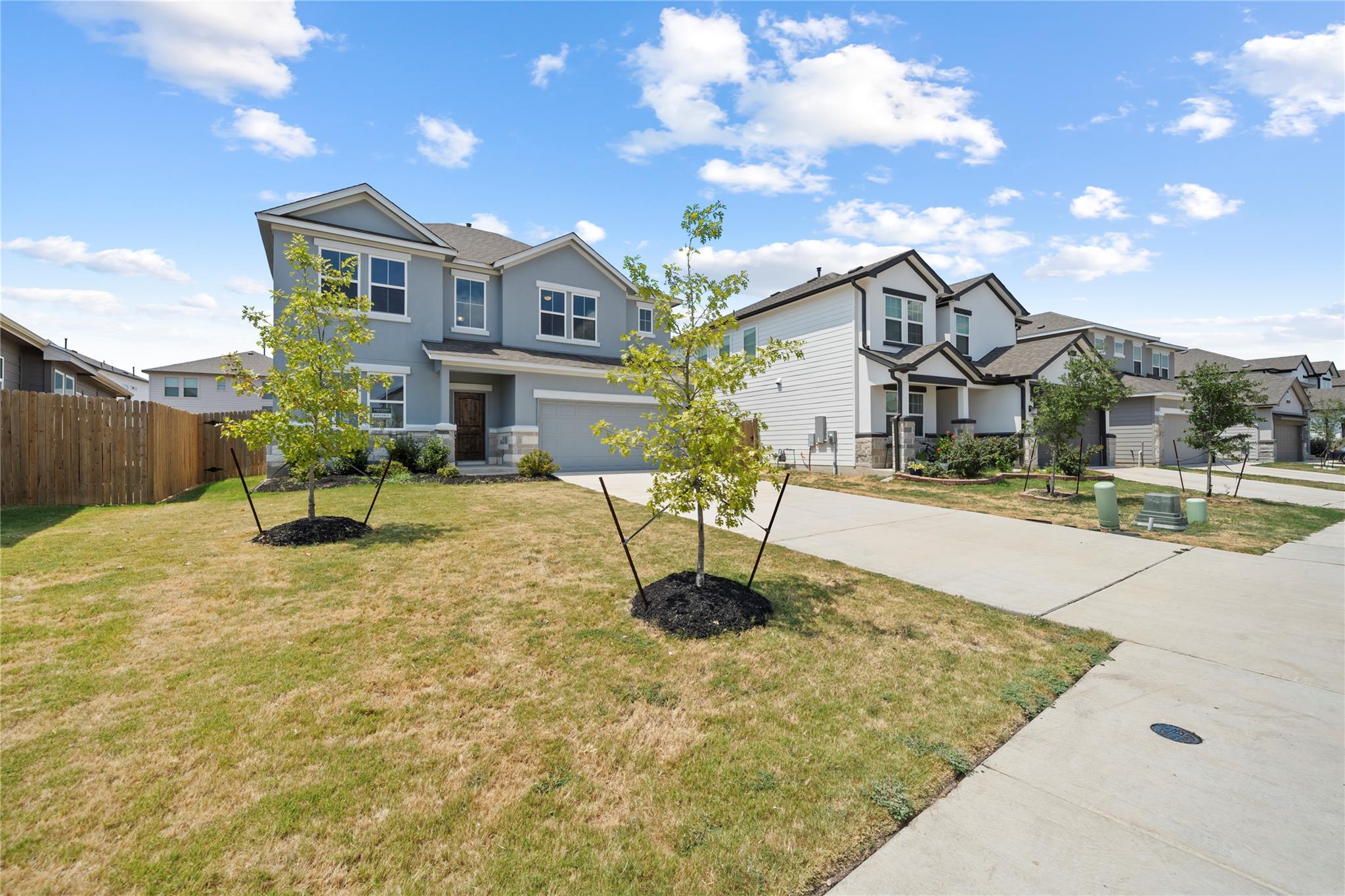 332 Stellar Wind Dr Property Photo 4