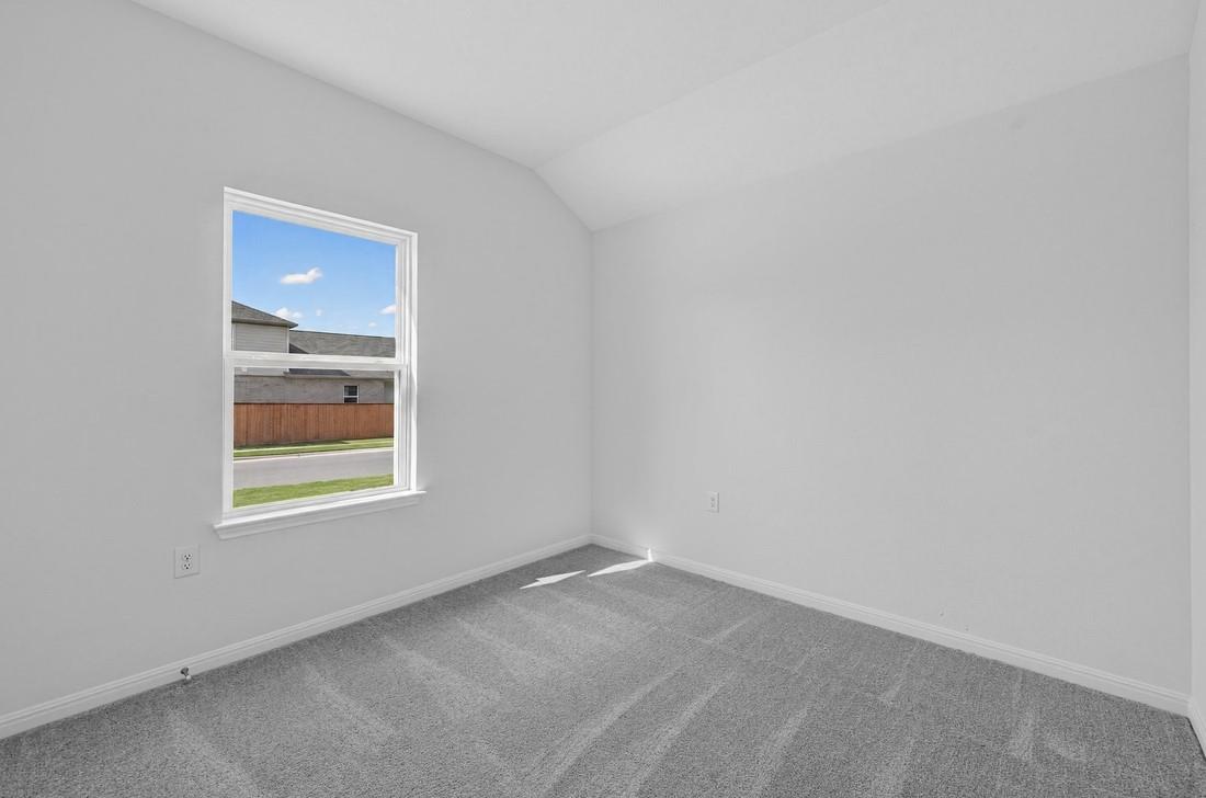 1300 Crumpton Dr Property Photo 11